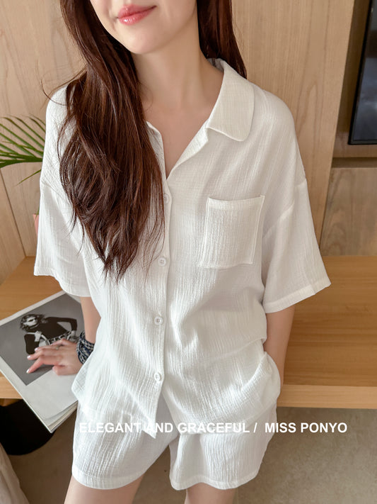 All White ( short sleeves )