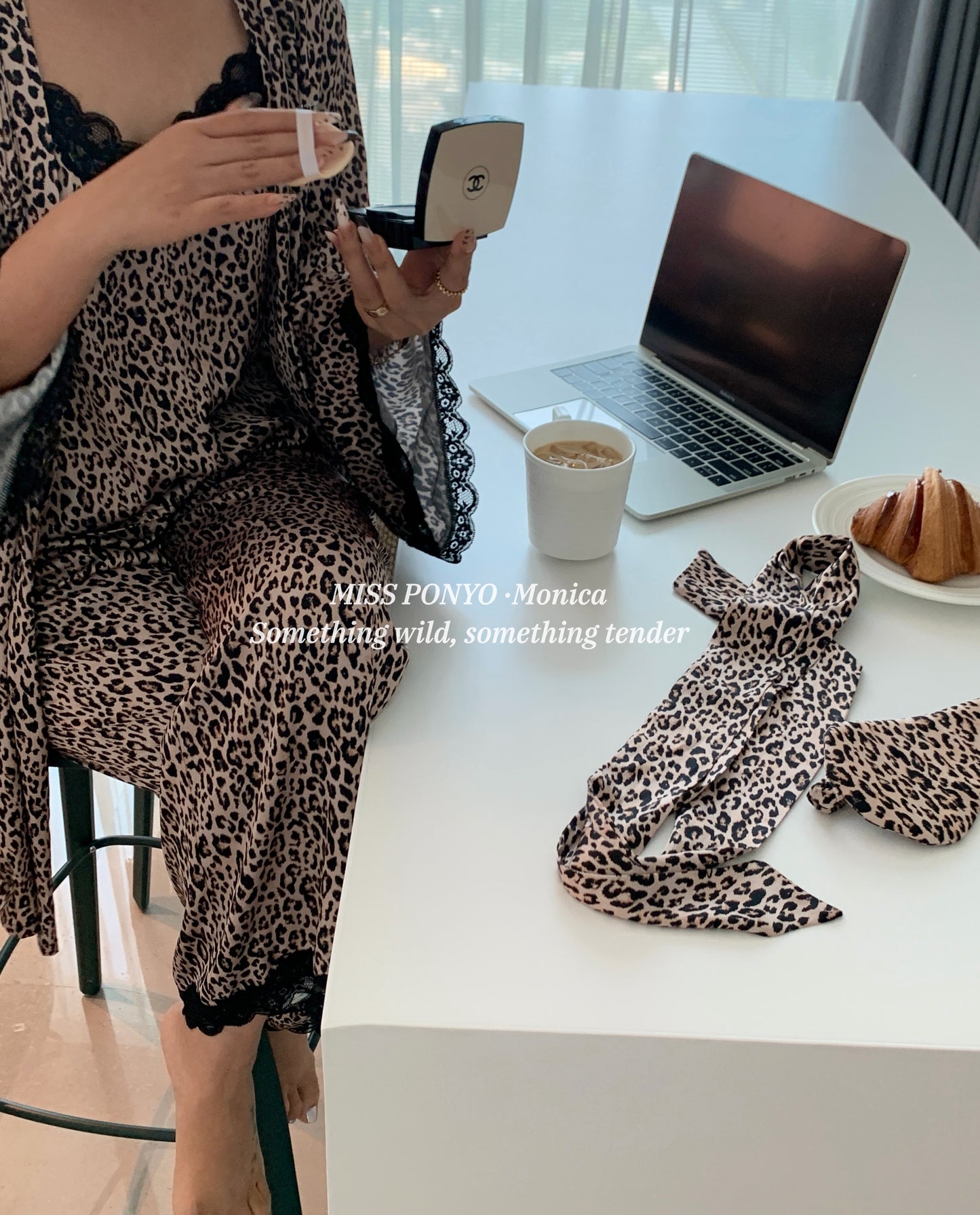 Monica 3pcs set