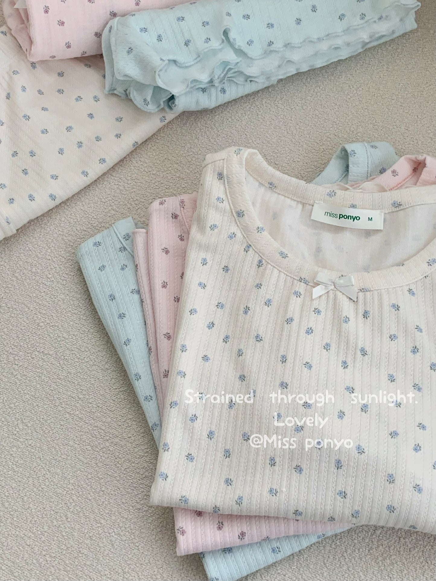 Lovely (short sleeves )