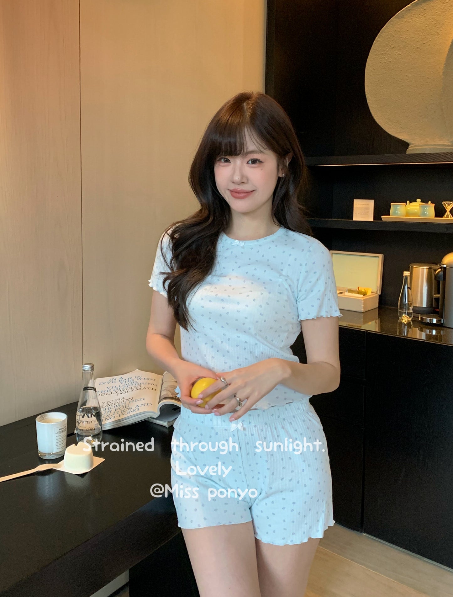 Lovely (short sleeves )